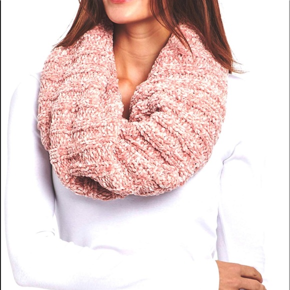 Peace and Pearls Accessories - Plush Chenille Infinity Scarf